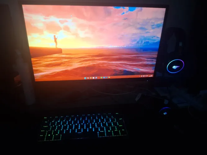 Pc gamer + teclado mecânico e fone