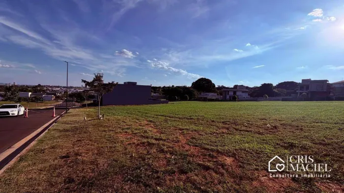 Terreno à venda no Condomínio Villa Sapezal em Indaiatuba/SP!