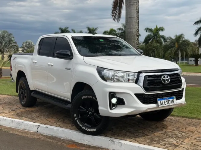 Toyota Hilux CD 4X4 2.8 Diesel Aut. 2020