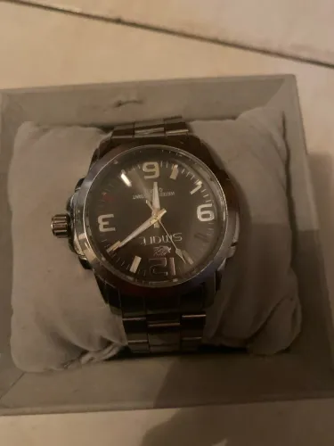Vendo 250 relógio 