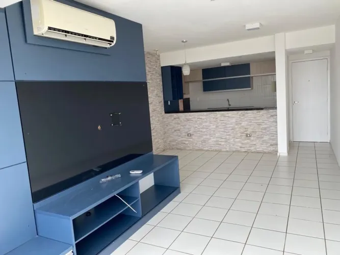 SANTA CLARA VENDE AP. PARK BOULEVARD 