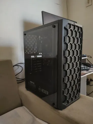 Pc Ryzen 5 4600G, 16GB RAM, SSD 240GB