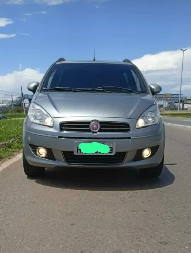 Fiat Idea Attractive 1.4 Fire Flex 8V 5P 2011