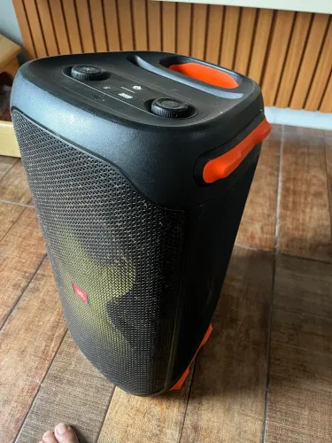 JBL party Box 110