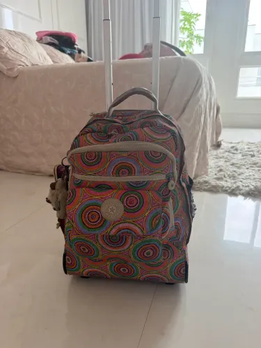 Mochila kipling rodinha