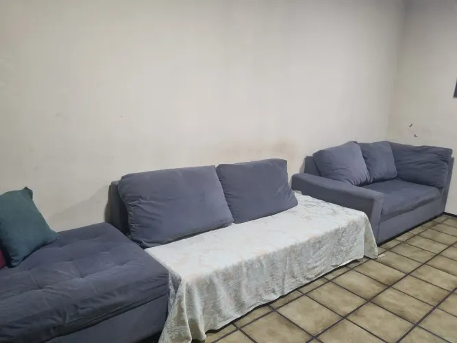 OFERTA SOFÁ 5 LUGARES + DESCANSA PÉS