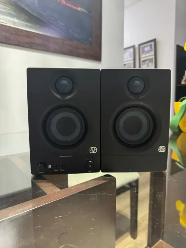 Monitores de Estúdio PreSonus Eris 3.5BT - Bluetooth 50W - Par