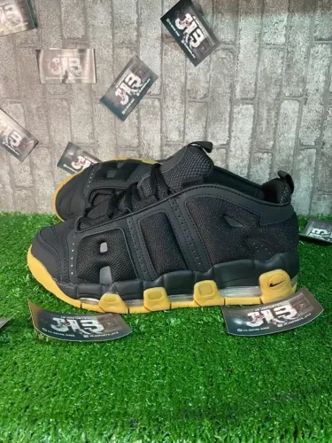 Nike Air more uptempo 