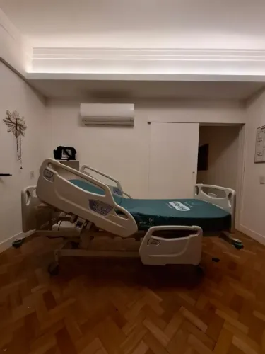 Cama Hospitalar Elétrica 