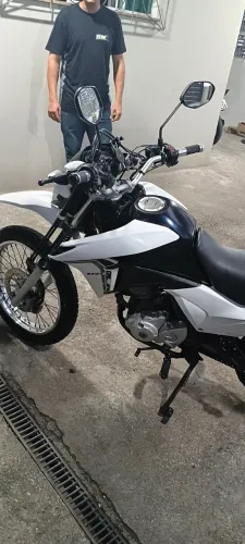 Bros 160