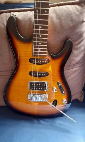 Guitarra ibanez