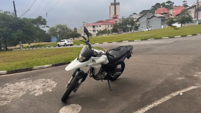 XRE 300 FINANCIO DIRETO COMIGO SEM CONSULTAR SCORE
