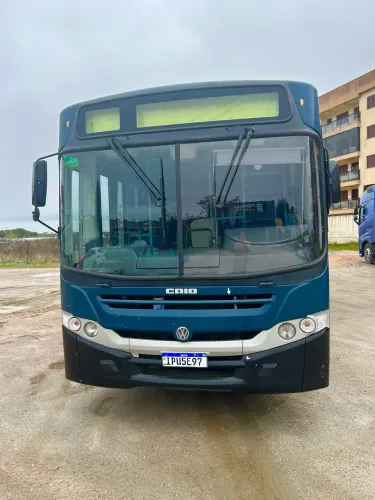 Ônibus Volks 17-230 ar condicionado Caio apache 2009