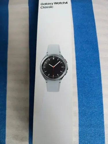 Samsung Galaxy Watch 4 Classic 46mm Novo + Completo + Pulseiras - LEIA