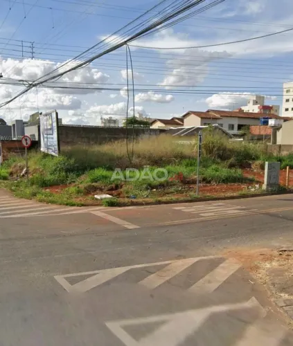 LOTE JARDIM AMERICA Lote à Venda, 560.00 por R$ 800000.00 no setor Jardim América VN39045