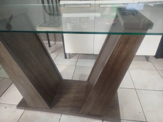 Mesa de jantar tampo de vidro