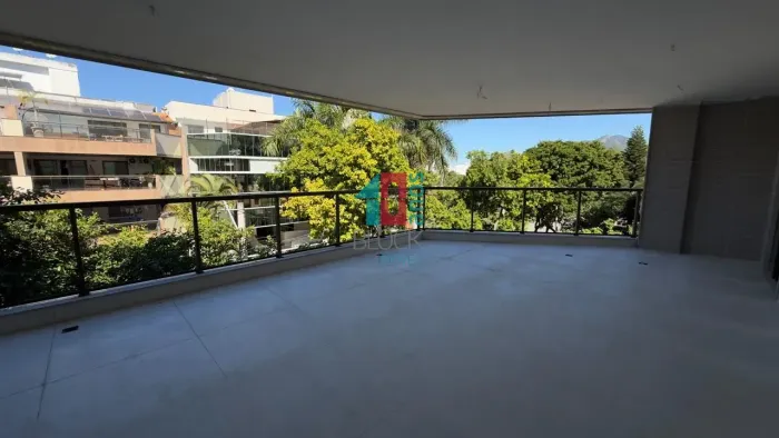 Recreio dos Bandeirantes | Apartamento 3 quartos, sendo 2 suites