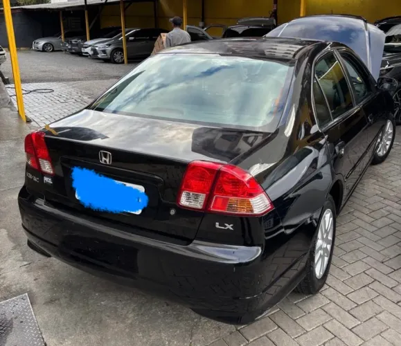 Honda Civic Sedan LX 1.7 16V 115cv Mec. 4P 2006