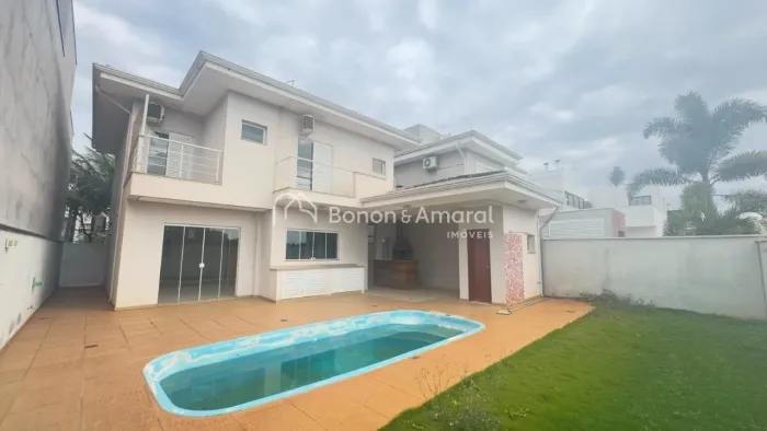 Casa para Locação em Condomínio Fechado em Betel - Conforto, Espaço e Lazer Completo