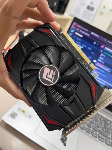 Placa de Vídeo RX 550 REDRAGON EDIÇÃO LIMITADA 2GB DDR5-aceito trocas