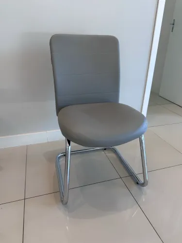 Cadeira Cinza
