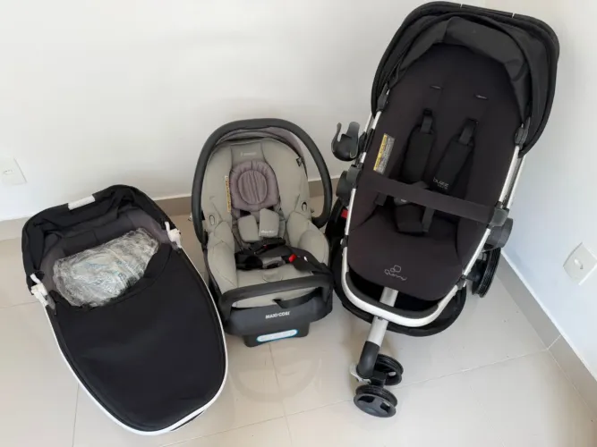 Conjunto carrinho, Moisés e bebê conforto
