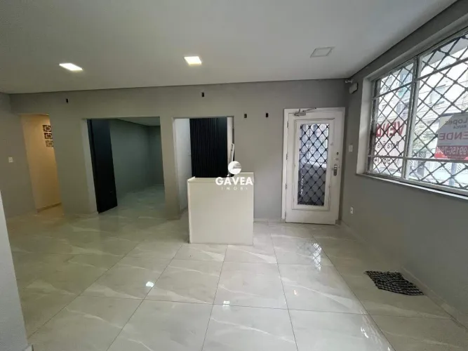 Ponto Comercial à venda no Boqueirão em Santos.