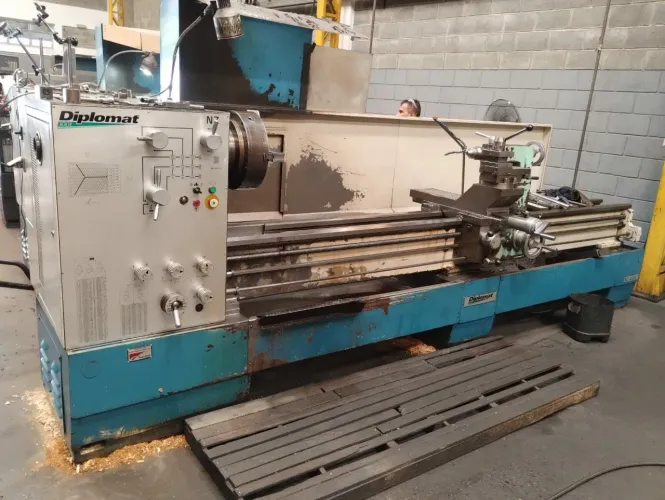 torno Nardini NZ 400x3mts.torno Romi MVH 400x3mts.