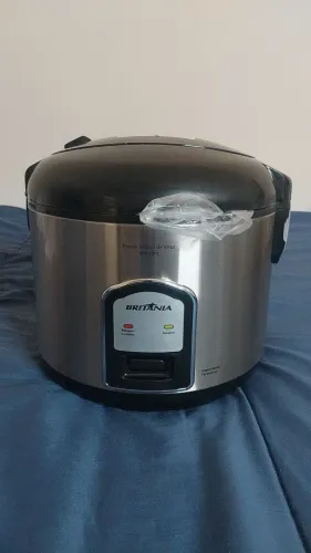 Panela de pressão elétrica