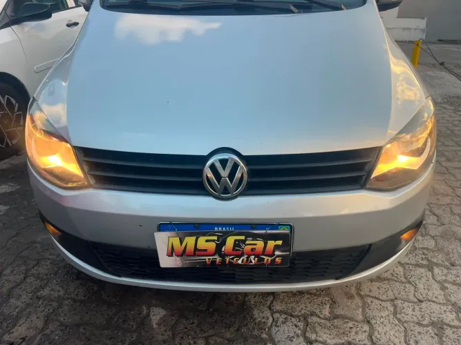 Volkswagen Fox 1.0 MI Total Flex 8V 5P 2011