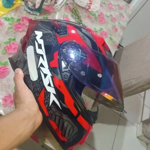 Capacete