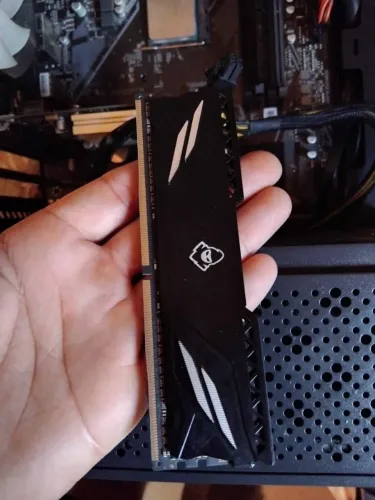 Memoria 8 GB mancer ddr4 3200MHZ