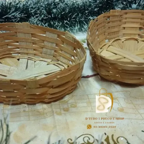 CESTO DE PALHA ARTESANAL- LEMBRANÇAS DE CASAMENTO- ANIVERSÁRIO- NATAL- DECORAÇÃO