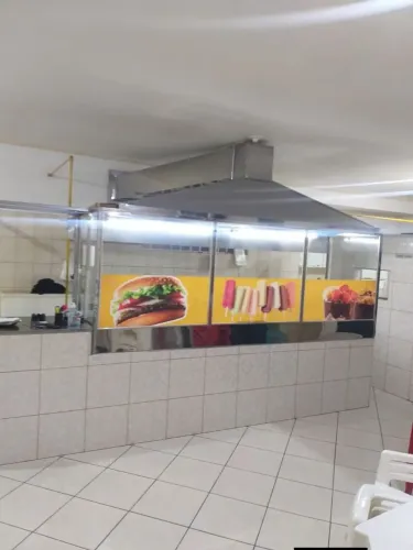 BALCÃO COM COIFA EM EXCELENTE ESTADO