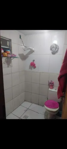 Vendo ou troco por outra casa regiao de venda nova