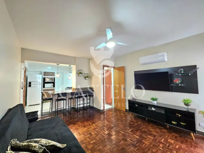 Raridade ! Apartamento lindo, todo reformado há 50 m da Praia das Castanheiras, Centro Gua