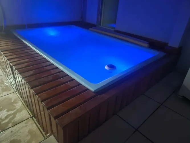 Casa 3 dormitórios Condomínio Itamaracá