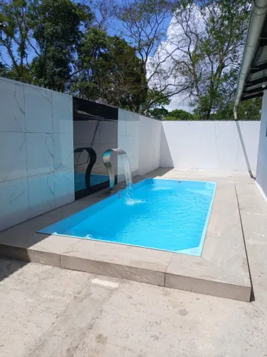 Casa com piscina no Goiabal R$ 180.000