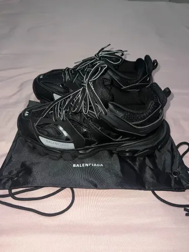 Tenis Balenciaga Track led 