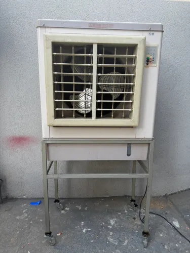 Climatizador evaporativo tipo colmeia . Valor 1.200.00