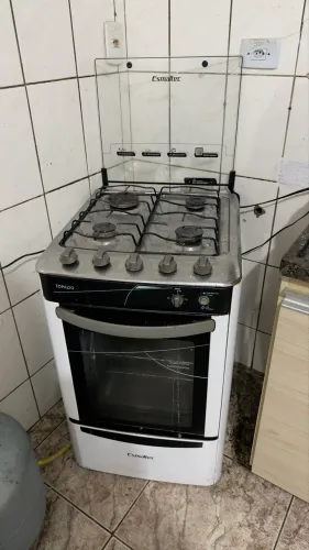 Fogão de 4 bocas