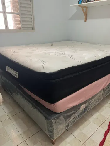 Venda cama queen box