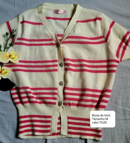 Blusa feminina de tricô