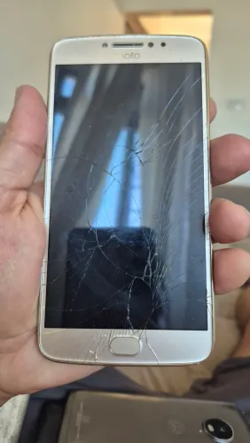 Motorola E
