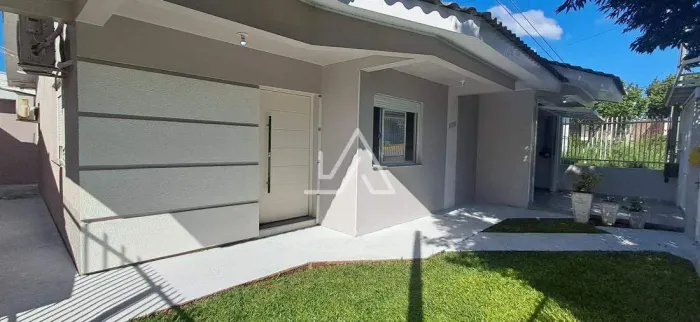 CASA NO BAIRRO BOQUEIRÃO