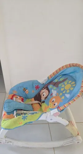 Cadeira balanço infantil