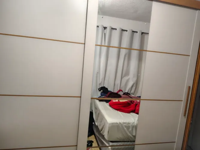 Guarda roupa novo