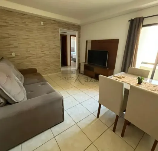 Apartamento - Parque Santo Antônio - Condomínio Villa Europa - 2 Dormitórios - 60m².