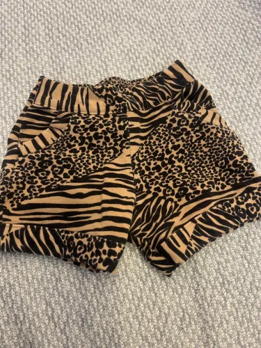 Shorts tigresa Malwee 6 anos usado 