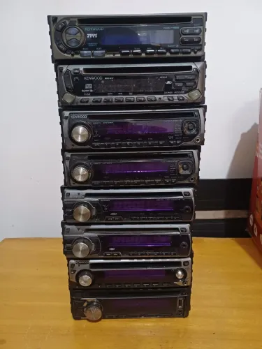 Lote  8 cd player Kenwood ( LEIA O ANÚNCIO)